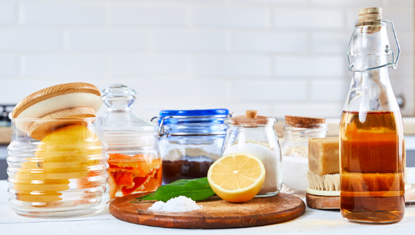 The magic of vinegar: make these 5 natural cleaners at home